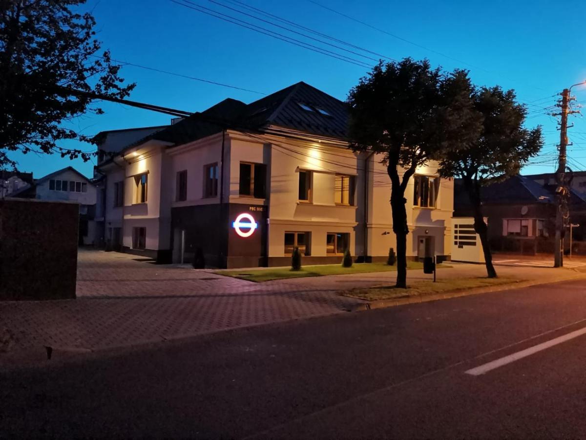 English House Bistriţa 外观 照片
